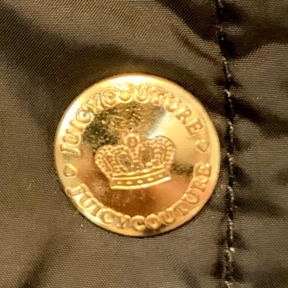 Juicy Couture Black Hooded Down Puffer Coat/Jacket size Medium - Picture 13 of 13